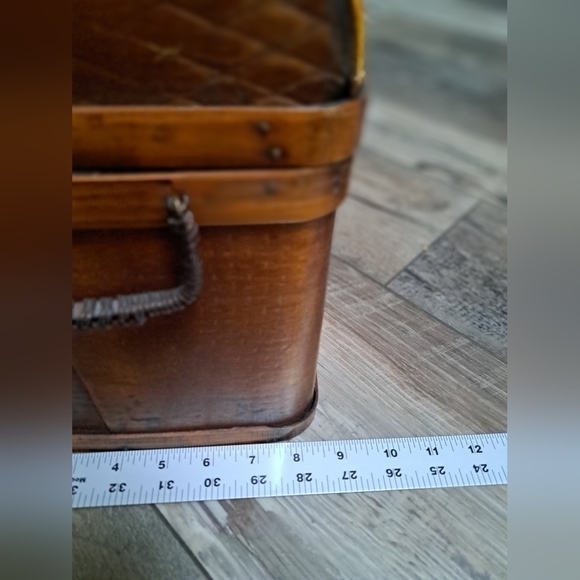 Vintage Woven Wood Copper Bamboo Handmade Basket Box Chest With Brass Latch - Picture 10 of 12